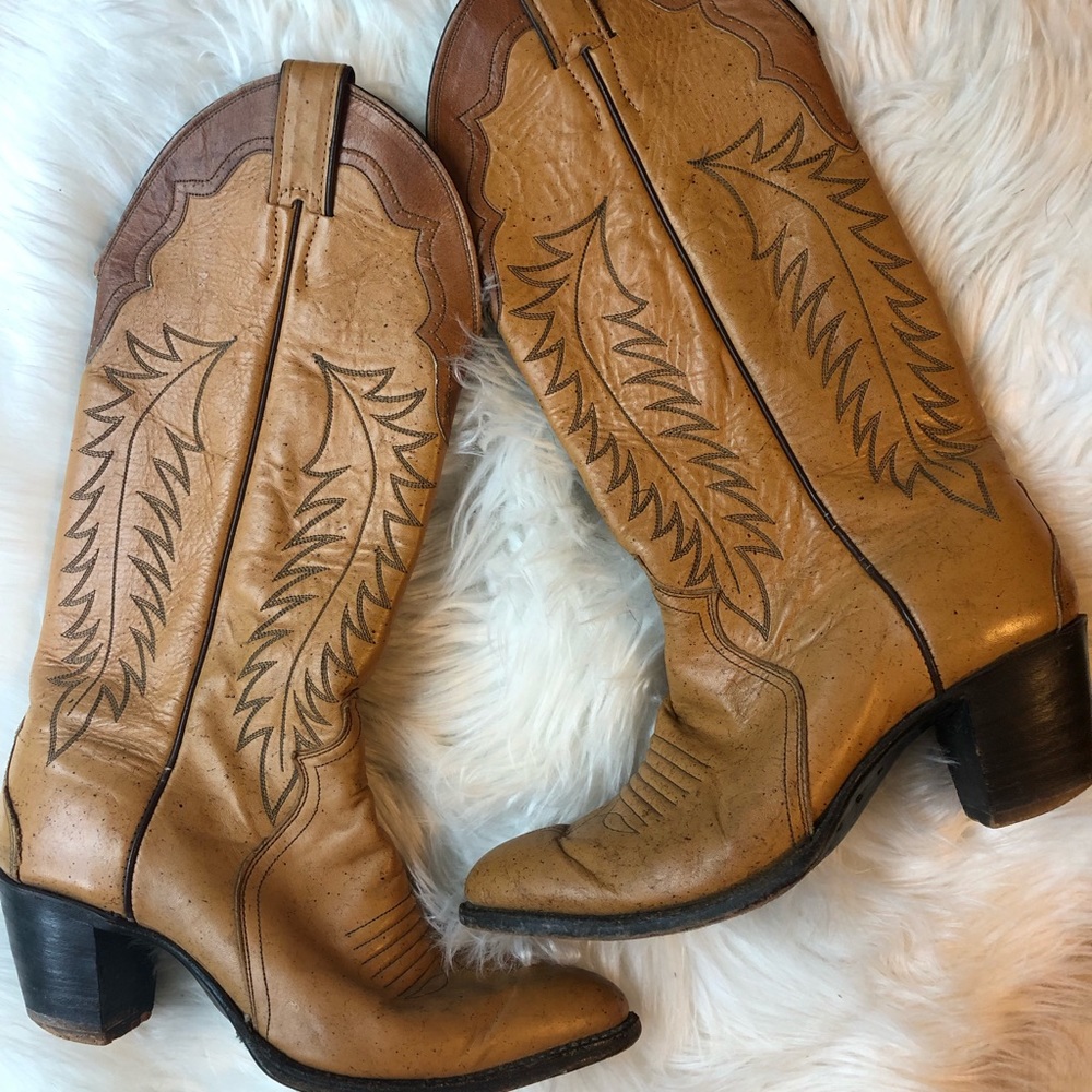 Justin vintage tan leather cowboy western boots 8B